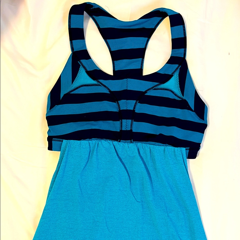 lululemon workout top